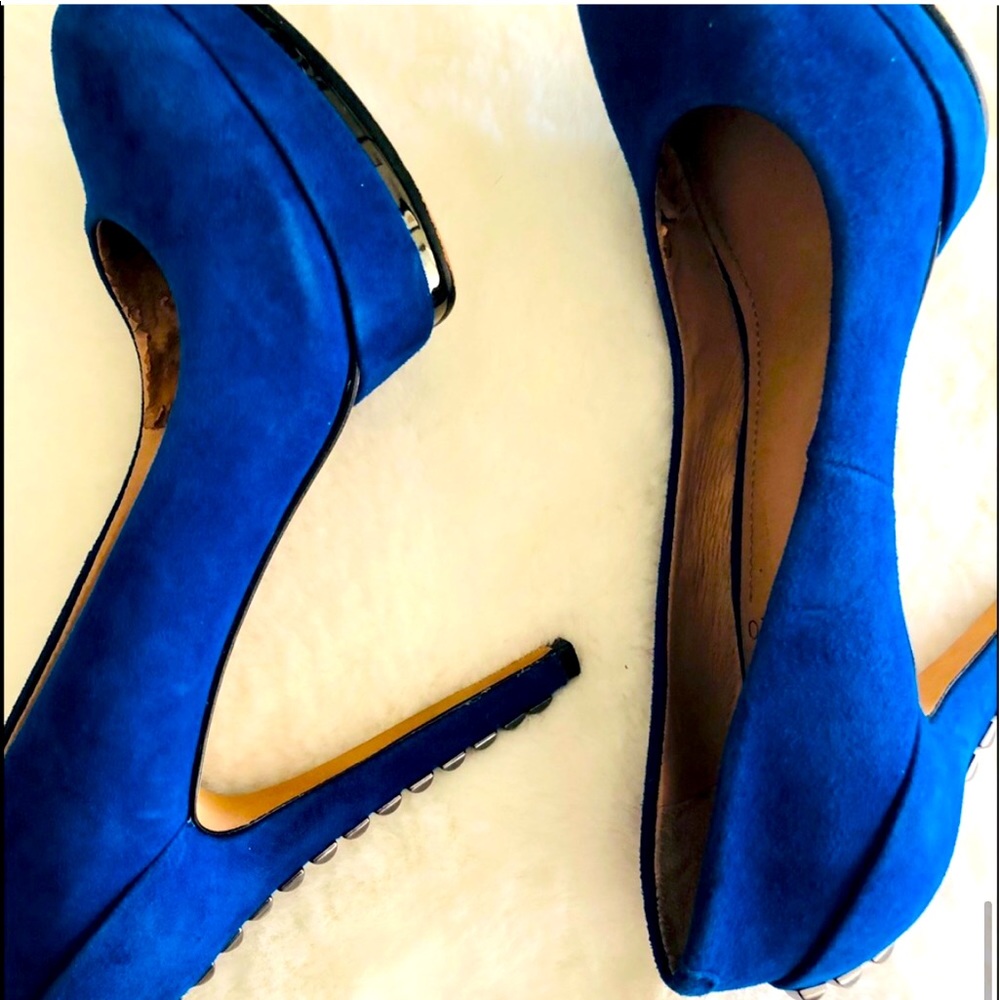 💙VINCE CAMUTO BLUE SUEDE ROCK STUD HEELS 6.5M - Picture 11 of 15